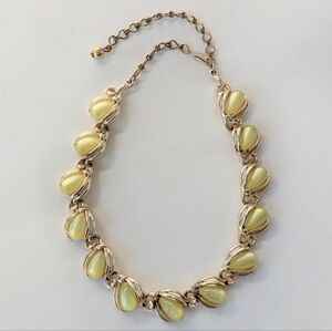 Mid Century Vintage Light Yellow Moonglow Lucite Necklace Choker Thermoset